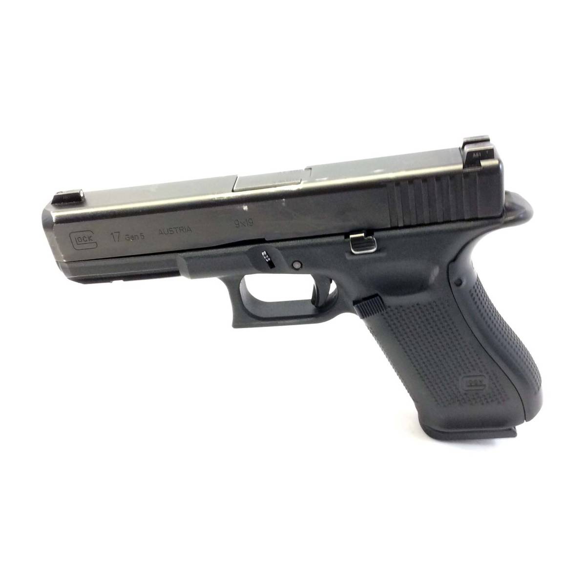 GLOCK G17 GEN5 9MM 4.5” 17-RD SEMI-AUTO PISTOL-img-1