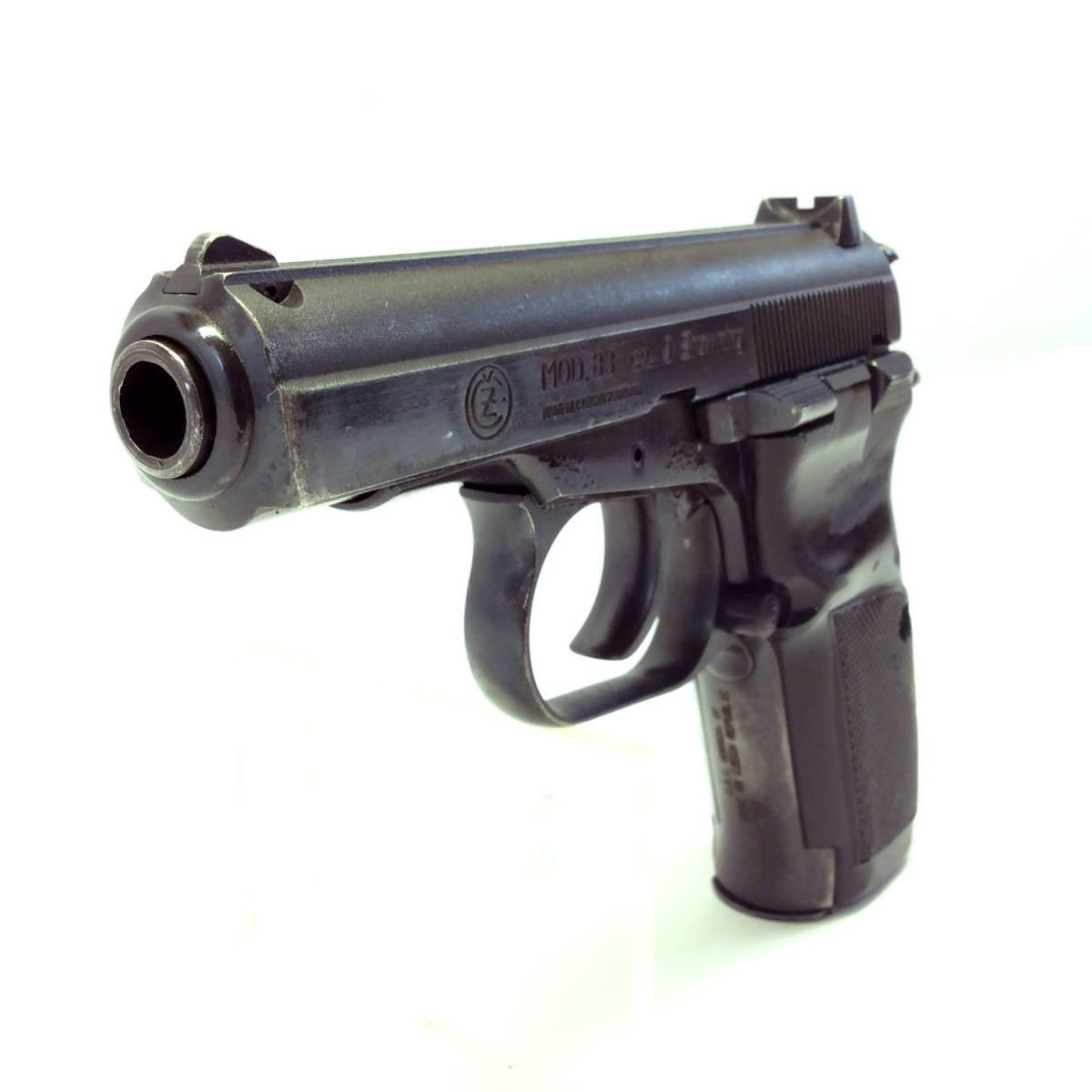 Ceska CZ83 Pistol .380 ACP 9x17 COMPACT SEMI AUTO GOOD CONDITION-img-1